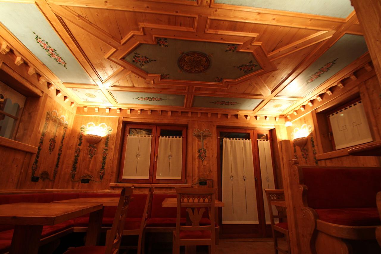 Hotel Residence Dahu Passo del Tonale Exteriör bild